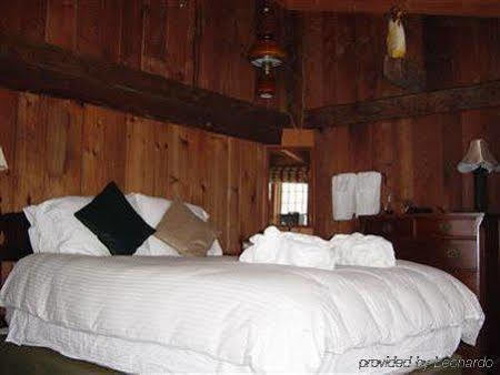 The Sunny Grange Bed & Breakfast Campton Habitación foto